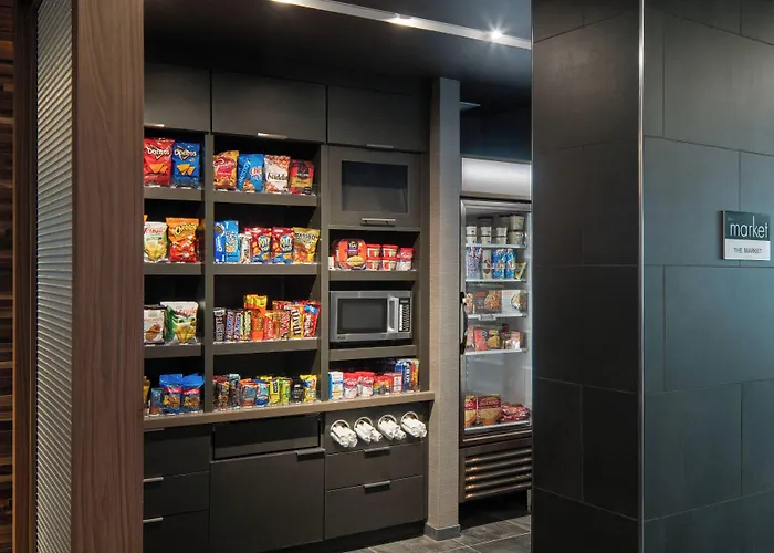 Hotel Courtyard By Marriott South 3*