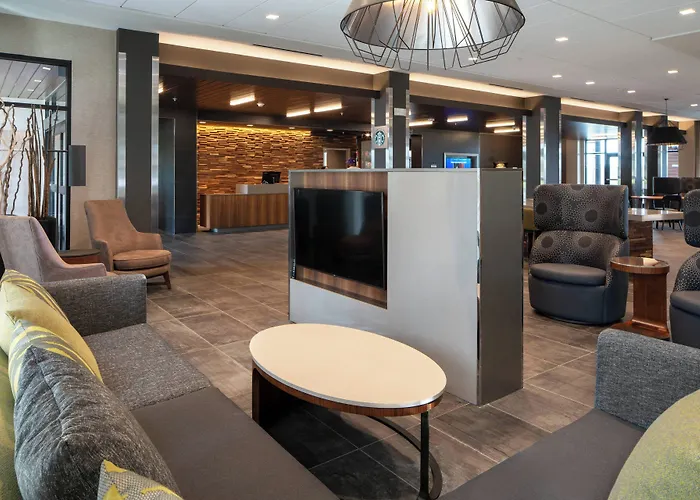Hotel Courtyard By Marriott South 3*